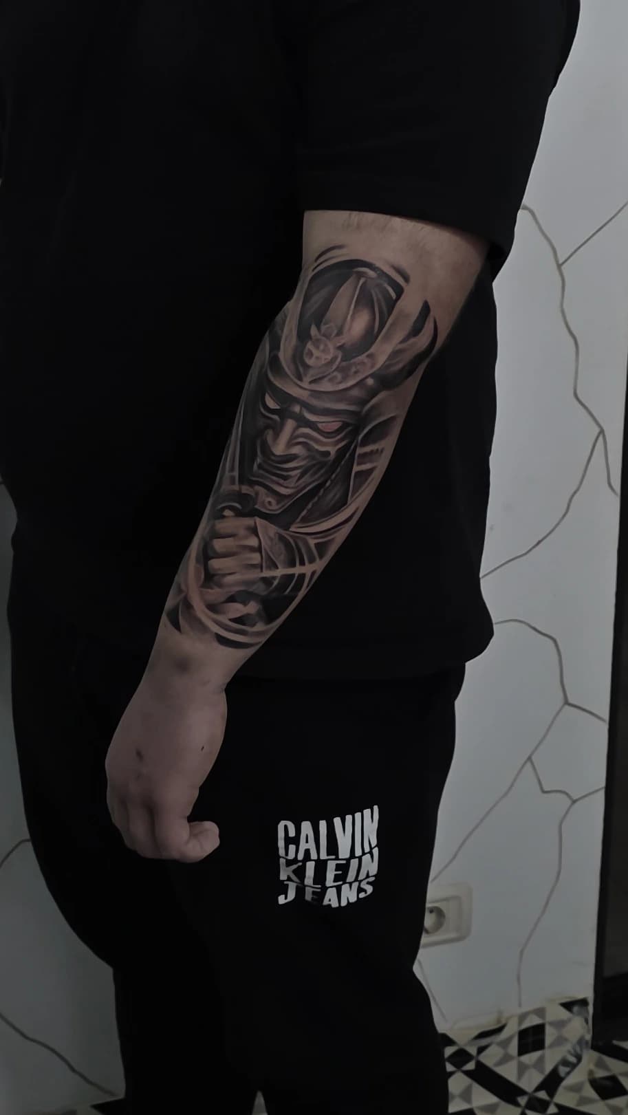 Tatuaj de Madalina Insink - Insomnia Tattoo